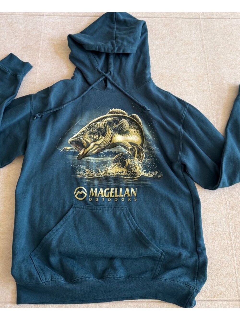 Magellan Outdoors, Fish Hoodie Men's Small